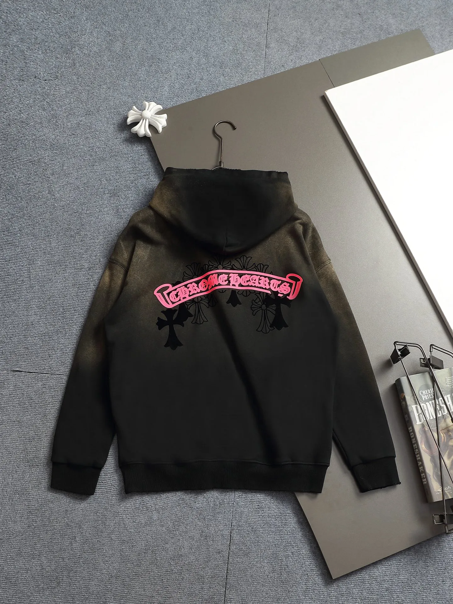 𝗖𝗵𝗿𝗼𝗺𝗲 𝗛𝗲𝗮𝗿𝘁𝘀/ 2026 New Arrival Original 👑 ！ ！ ！ 👍 ✂️Quality , ！ 。 ： ➕100% 。Authentic ➕ ➕3D ➕ ： ！ ！ Authentic ！ Same Style ！ Black Dark Gray Light Gray Size：S-XL